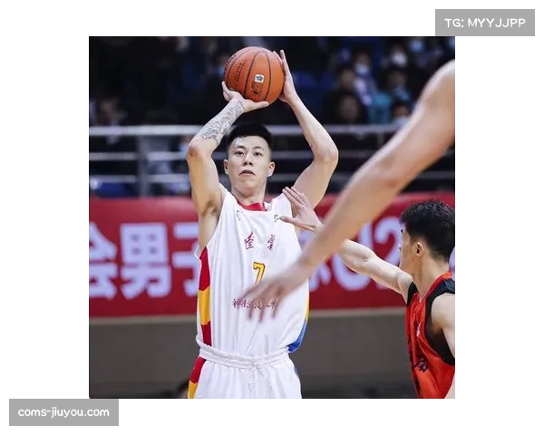 张镇麟关键补扣锁定胜局 上海锋线新星显价值